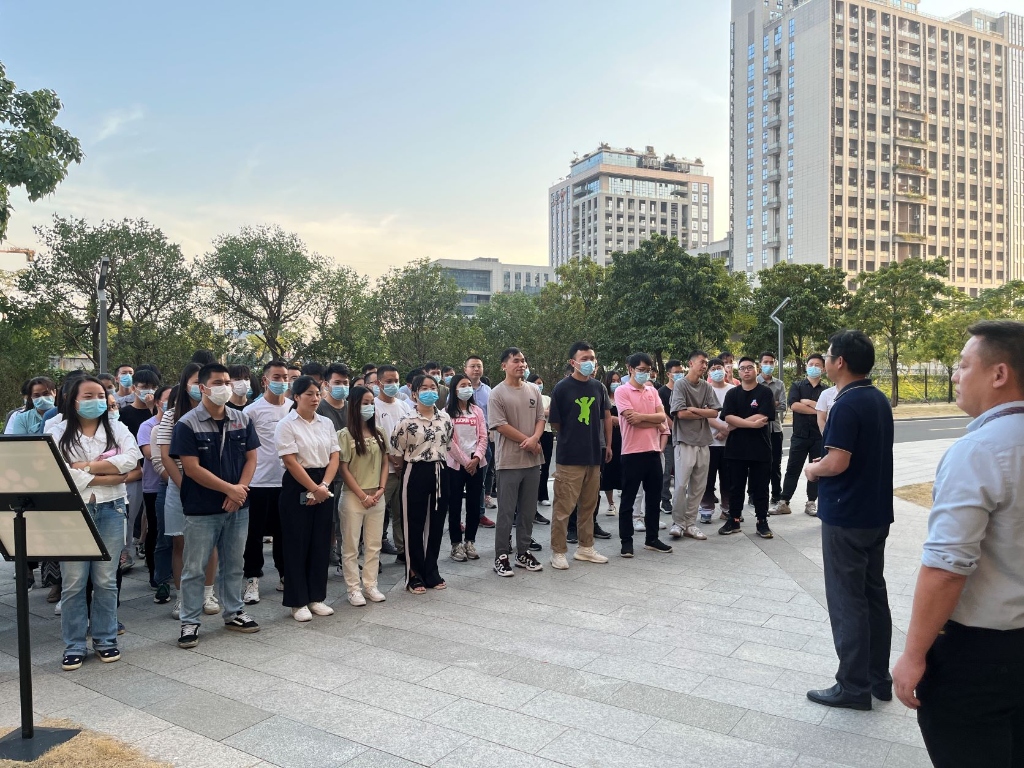 组织消防演练，筑牢安全防线——必一运动
开展年度应急消防演练